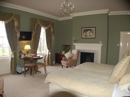 The Wold Cottage  B&b