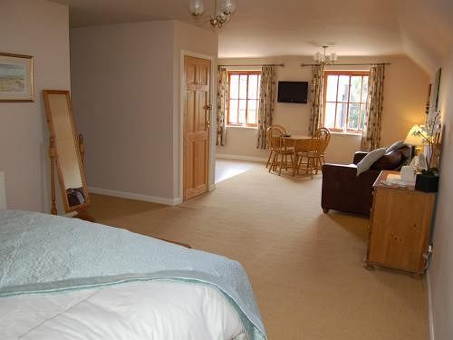 The Wold Cottage  B&b