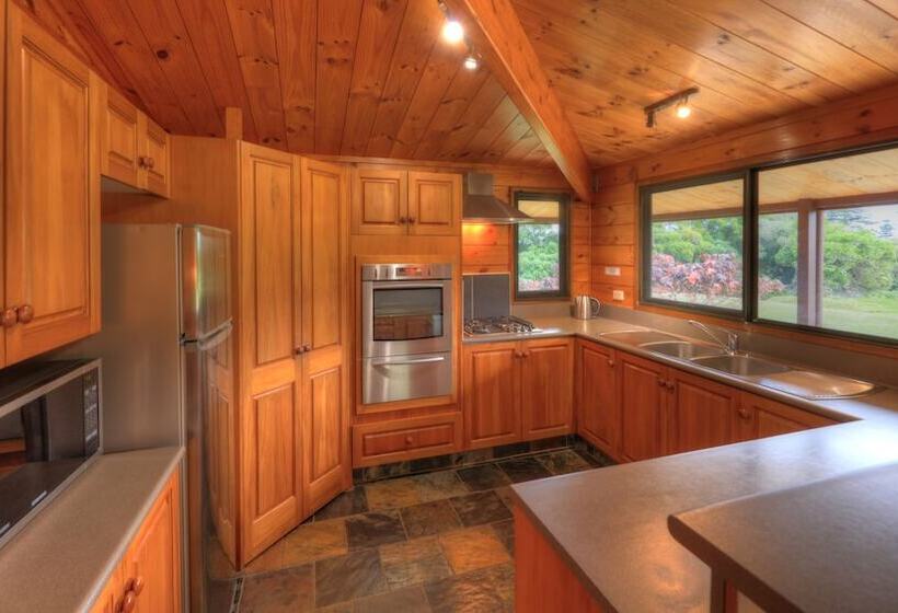 Dii Elduu House & Cottage