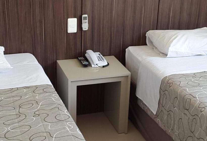 בית מלון כפרי Abba Uno