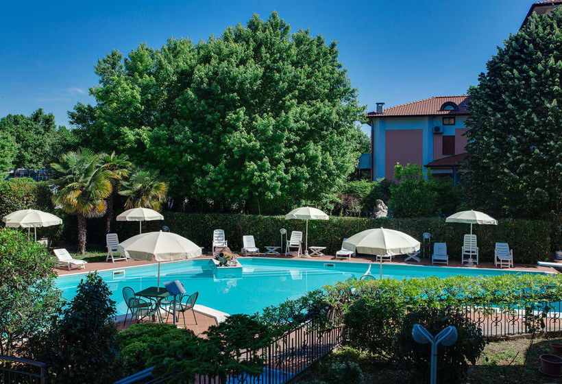 בית מלון כפרי Ambasciatori