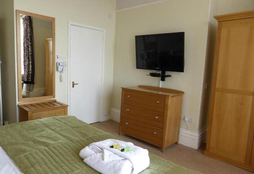 Hotelli Bailey Ground Lodge