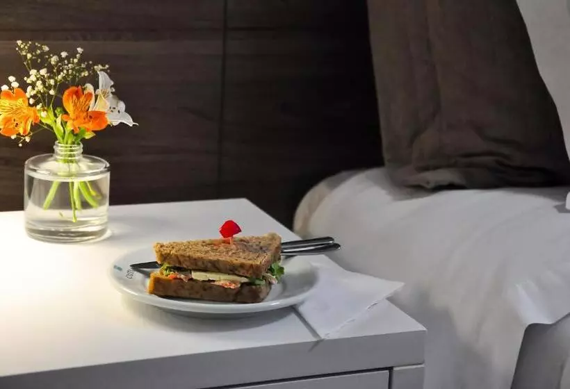 ホテル Caitá Hotéis