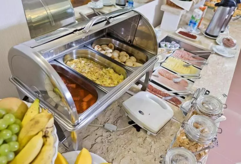 ホテル Caitá Hotéis