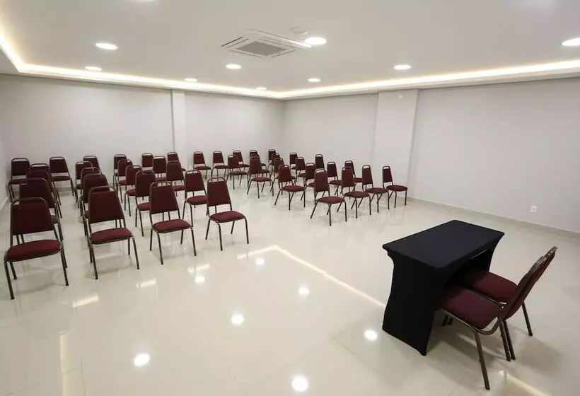 酒店 Caiua Express Umuarama