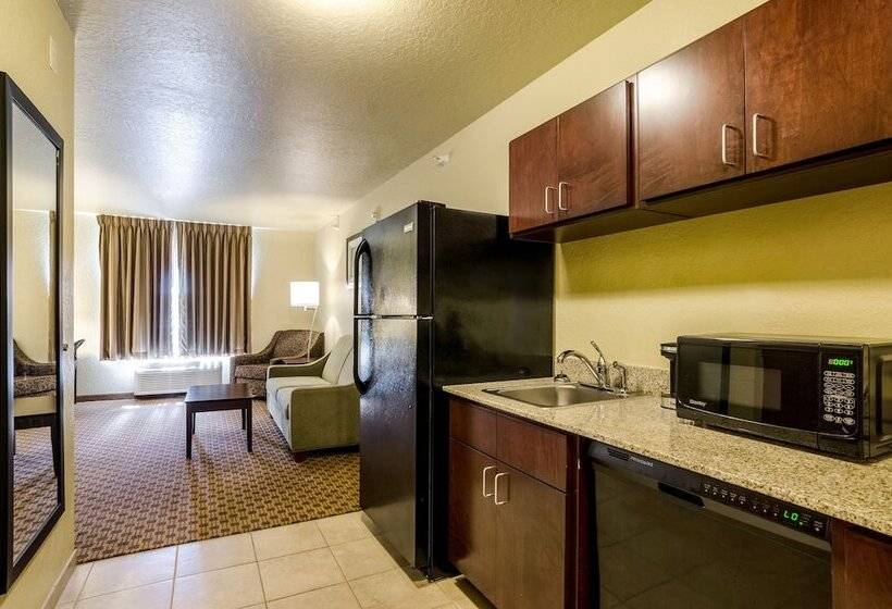 호텔 Cobblestone Inn & Suites  Cambridge