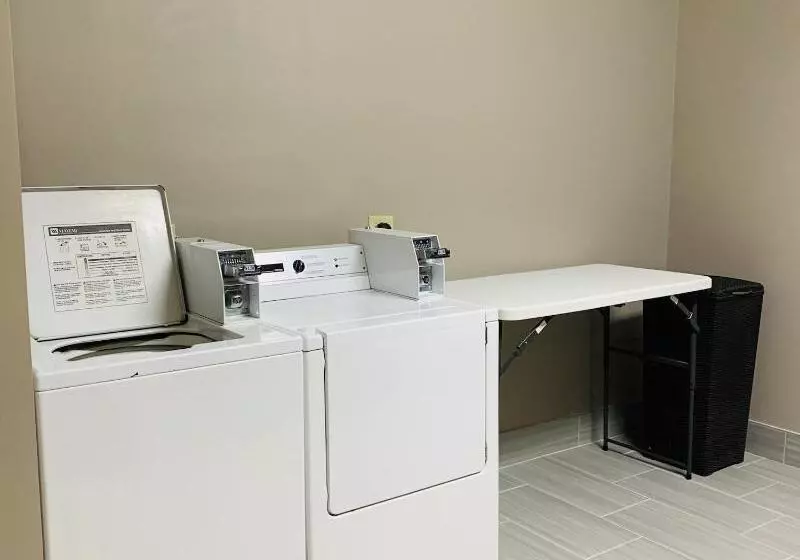 Hotelli Countryside Suites Lincoln I80