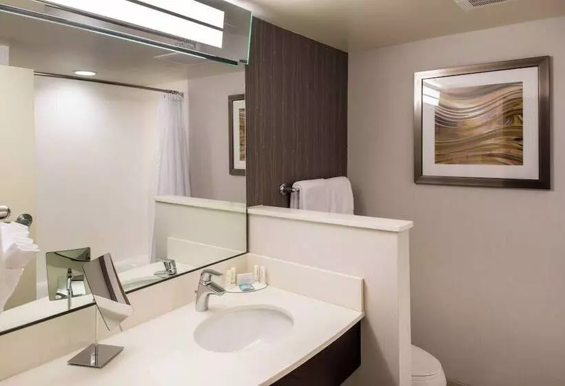 호텔 Courtyard By Marriott Jacksonville