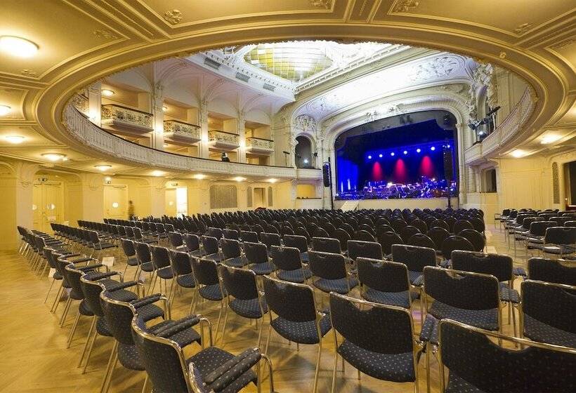 Grandhotel Ambassador Národní Dům