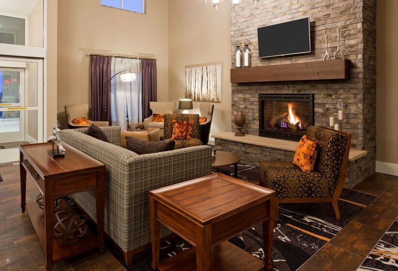 Grandstay Hotel & Suites Morris