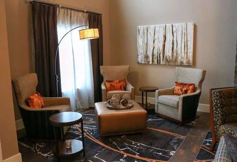 Grandstay Hotel & Suites Morris