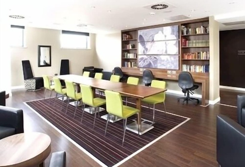 فندق Hampton By Hilton Ufa