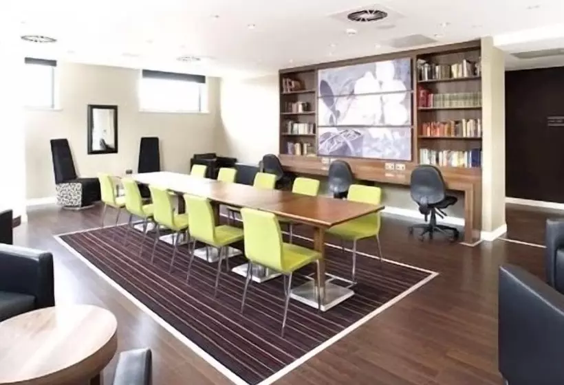 Отель Hampton By Hilton Ufa