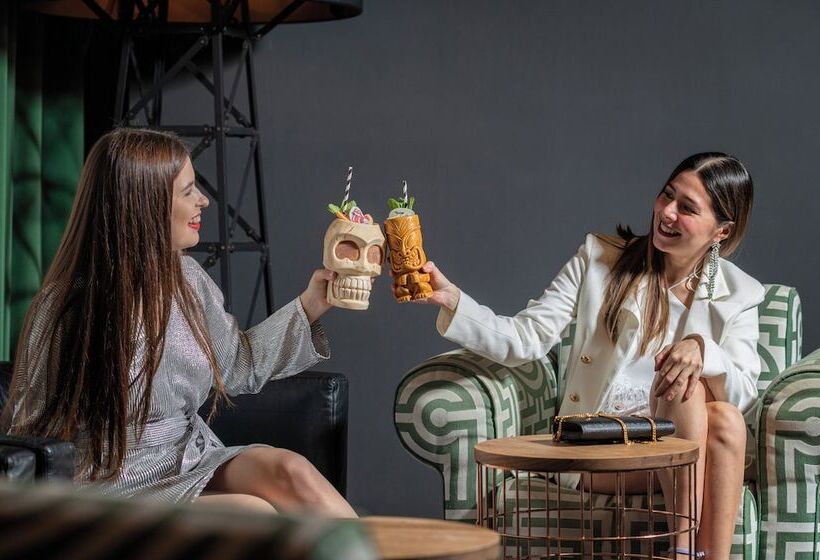 هتل Intercontinental London  The O2