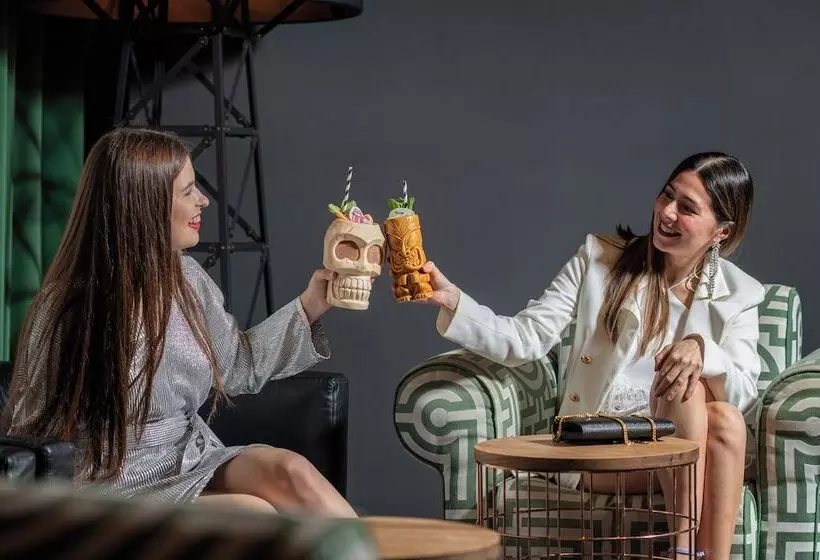 هتل Intercontinental London  The O2