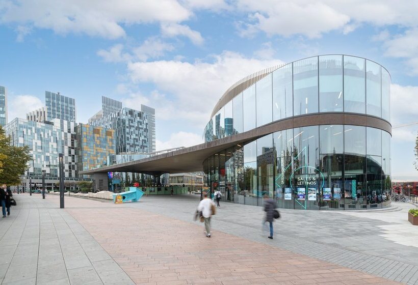 هتل Intercontinental London  The O2