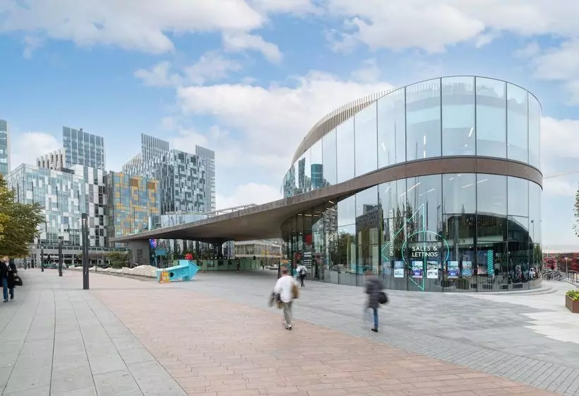 هتل Intercontinental London  The O2