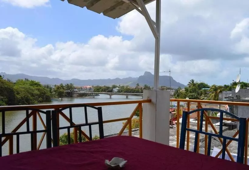 هتل Le Bamboo Guest House