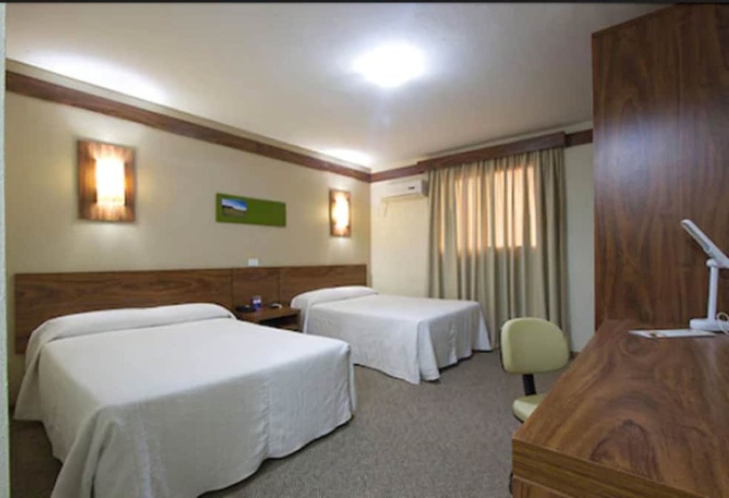 ホテル Le Canard Lages