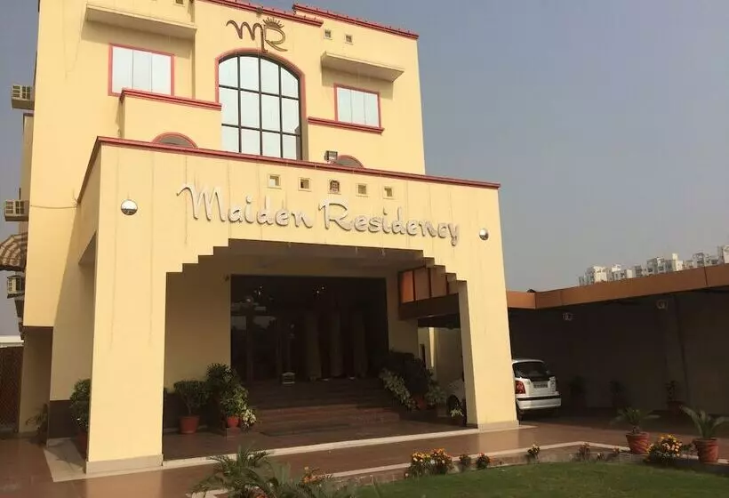 Hotel Maiden Residency