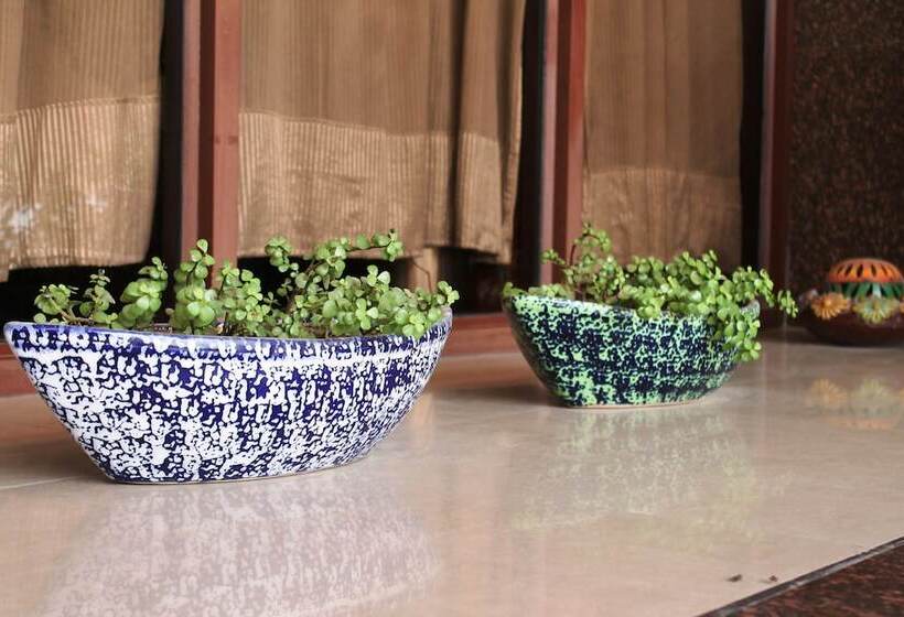 ホテル Maiden Residency