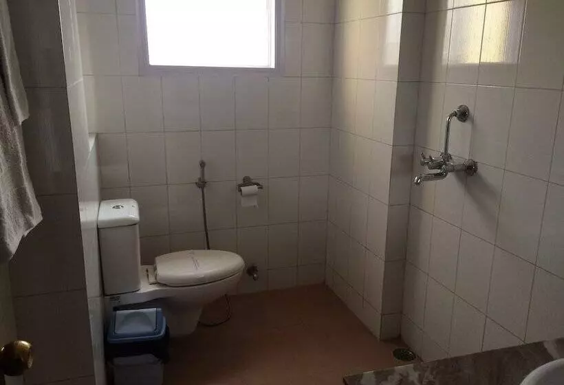 Hotel Maiden Residency