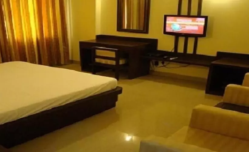 Hotel Maiden Residency