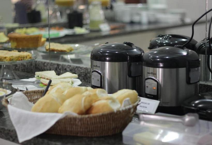 ホテル Mais  Balsas