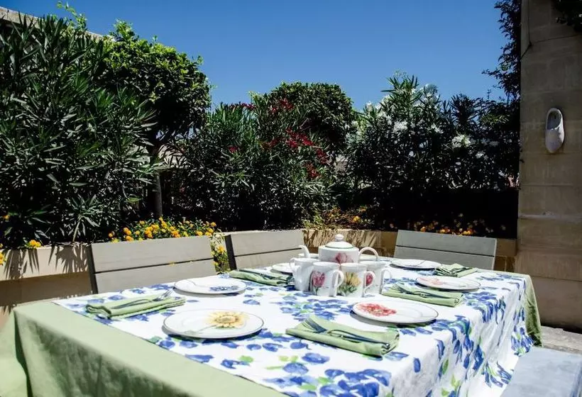 ホテル Palazzo Valletta Suites