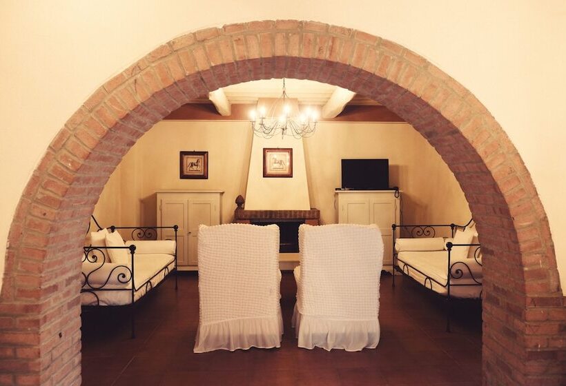 Отель Poggio Cornetto