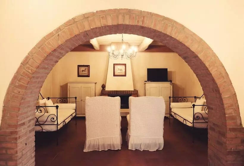 Отель Poggio Cornetto