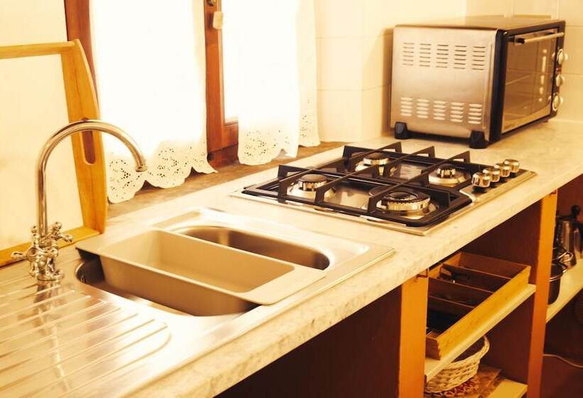 Отель Poggio Cornetto