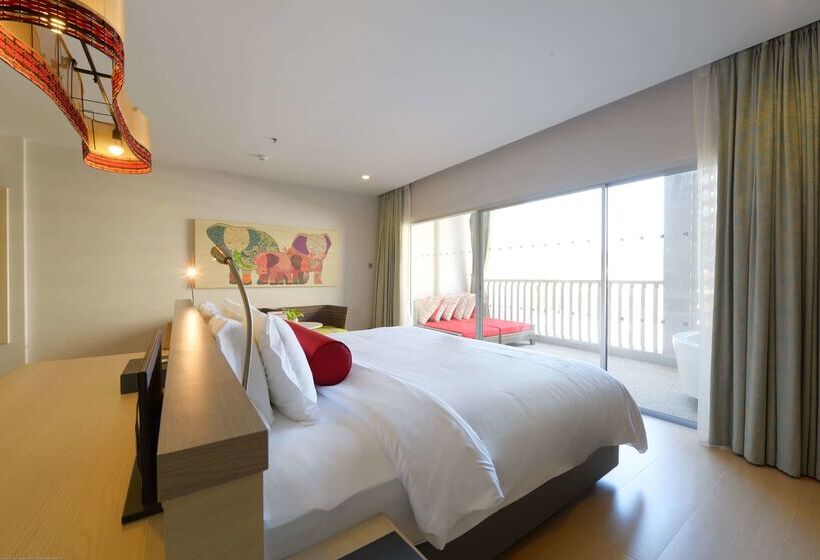 酒店 Ramada By Wyndham Phuket Deevana