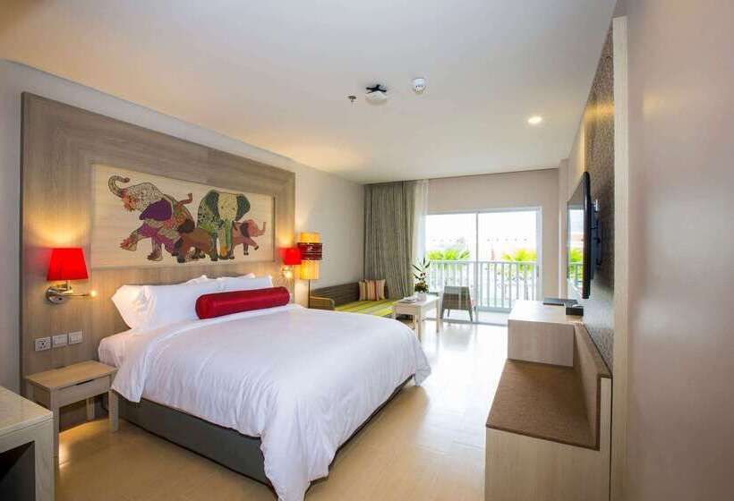 酒店 Ramada By Wyndham Phuket Deevana