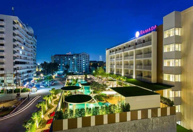 酒店 Ramada By Wyndham Phuket Deevana