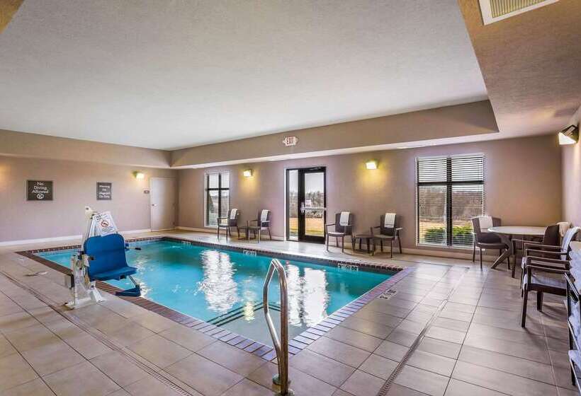 Отель Sleep Inn & Suites Hannibal