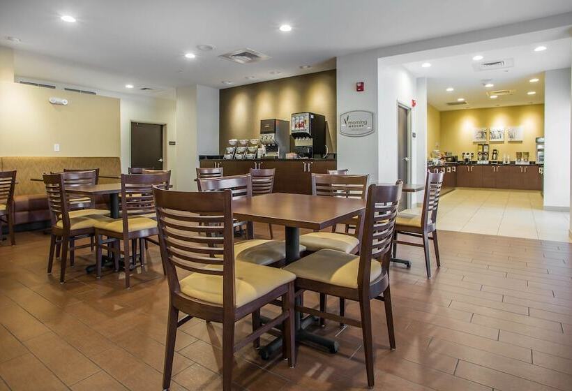 Отель Sleep Inn & Suites Hannibal
