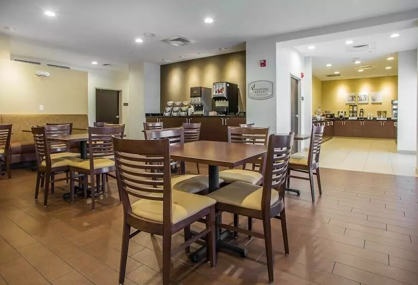 Отель Sleep Inn & Suites Hannibal
