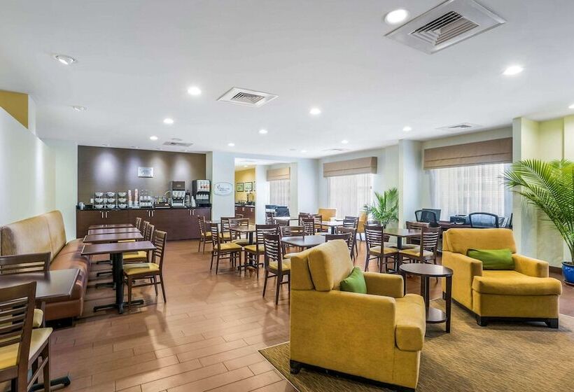 Отель Sleep Inn & Suites Hannibal