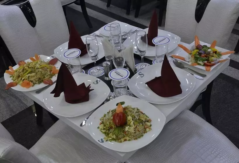 Hotel Sudesh Tower