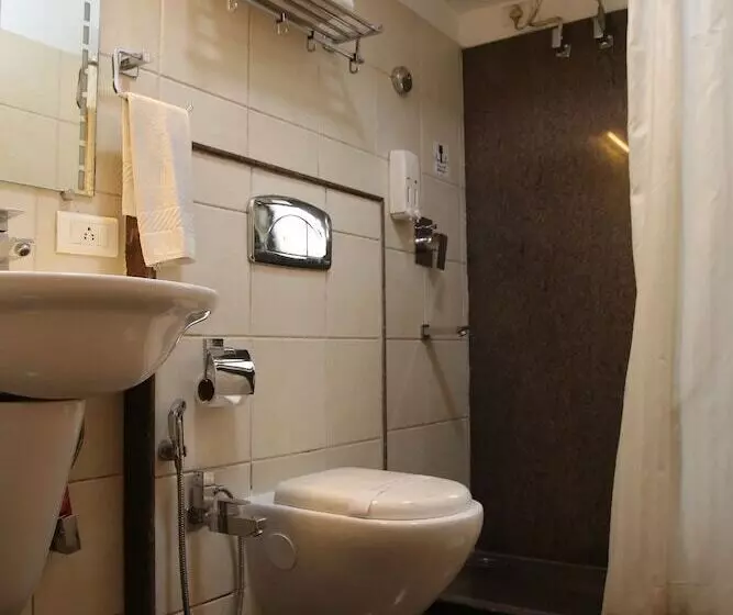 Hotel Sudesh Tower