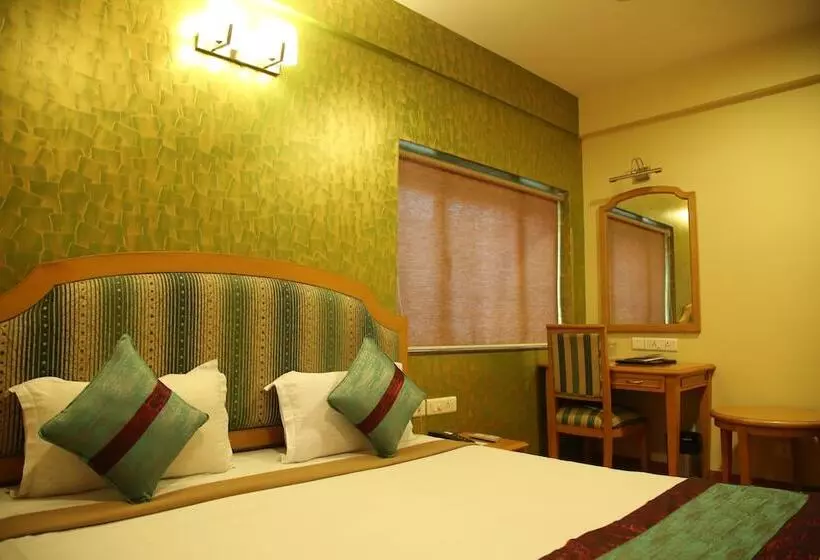 Hotel Sudesh Tower
