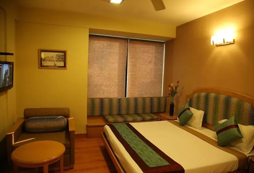 Hotel Sudesh Tower