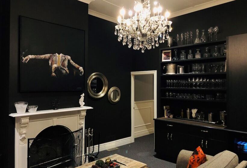 Отель The Dudley Boutique