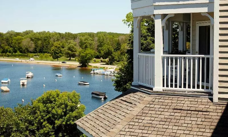 Отель The Geneva Inn