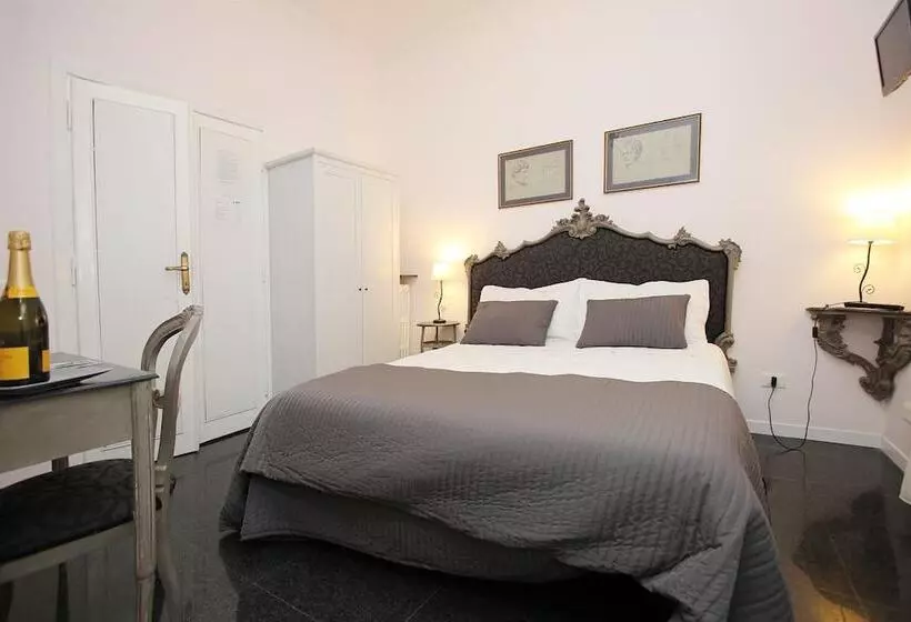 Majatalo Amica Roma Guest House