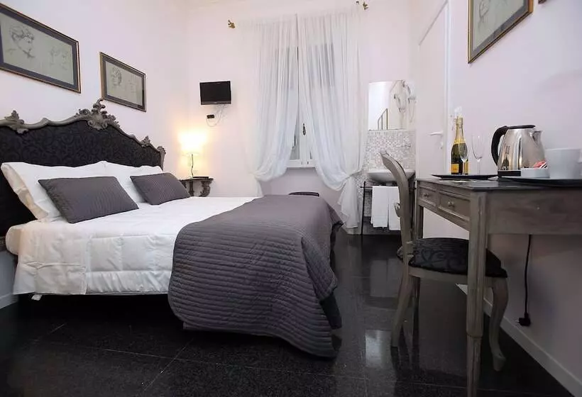 Majatalo Amica Roma Guest House