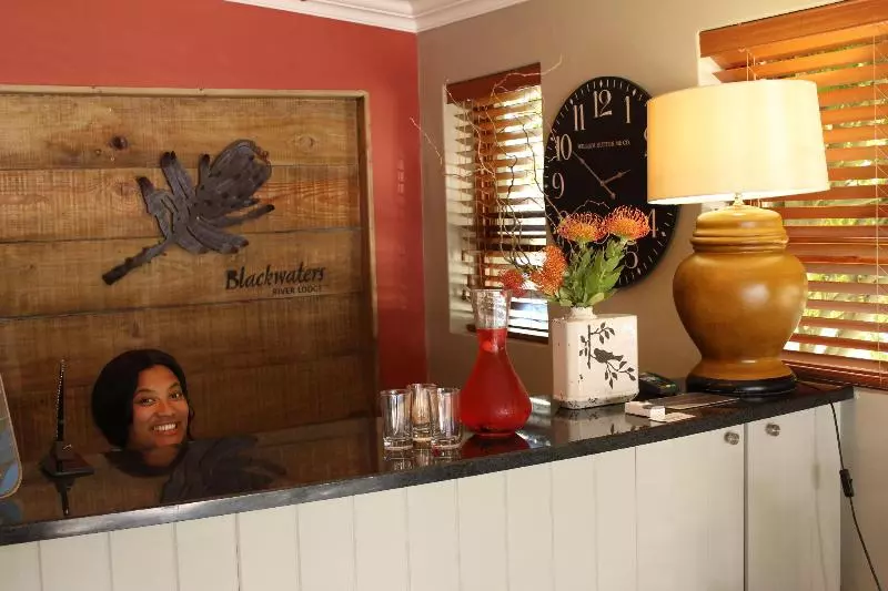 Majatalo Blackwaters River Lodge