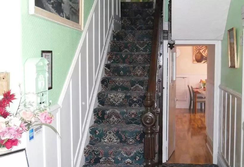 펜션 Southmead Guesthouse