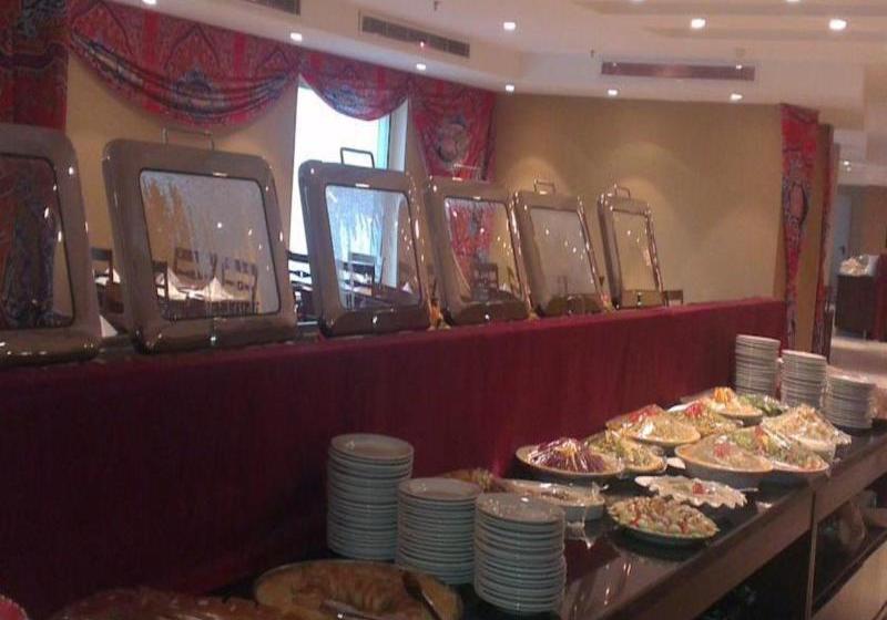 ホテル Ajyad Crom